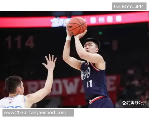 刘颜诚表现出色5投2中贡献5分3篮板1助攻助力球队胜利