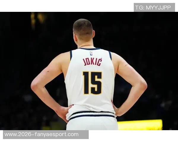 约基奇单节狂揽15分9板6助成自1996-97赛季以来首位球员 约基奇单节狂揽15分9板6助成自1996-97赛季以来首位球员